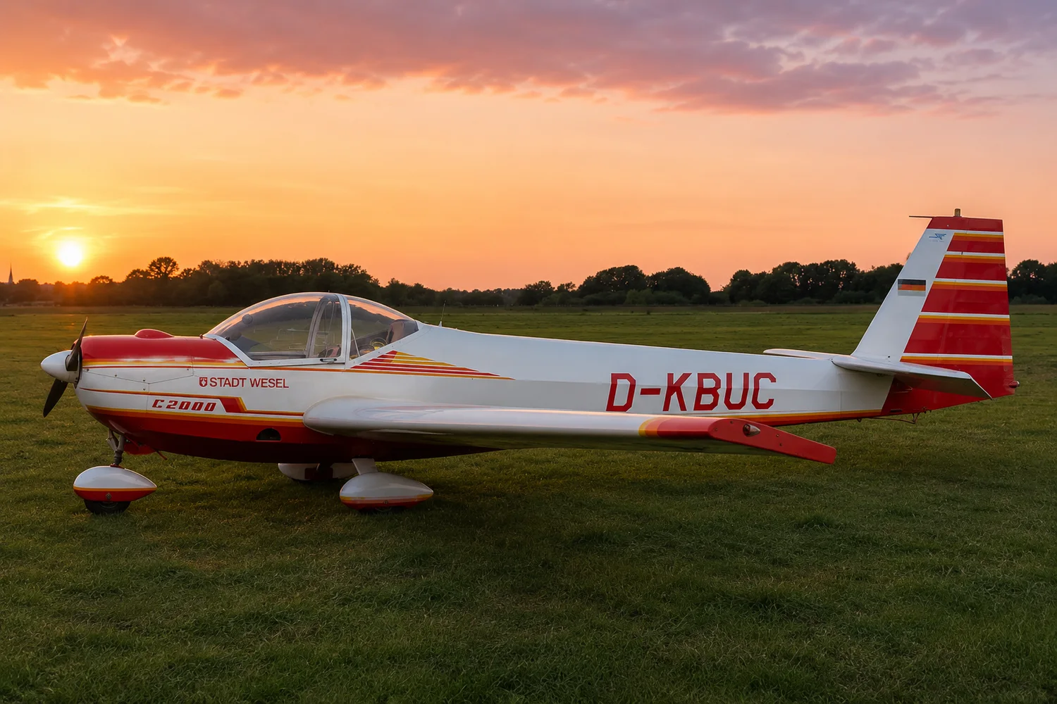Scheibe SF 25c Falke (Limbach) mit dem Kennzeichen D-KBUC